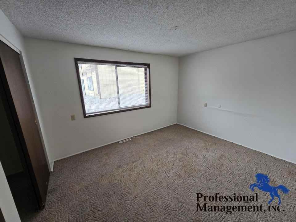 1510 Yellowstone Ave #4 - Photo 5 of 8