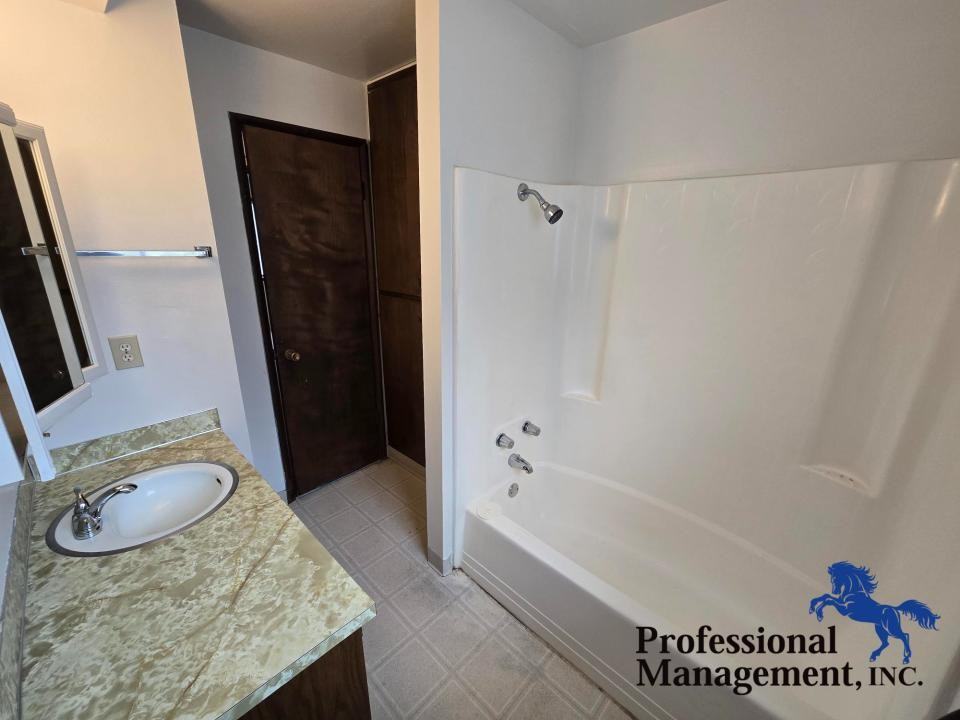 1510 Yellowstone Ave #4 - Photo 7 of 8