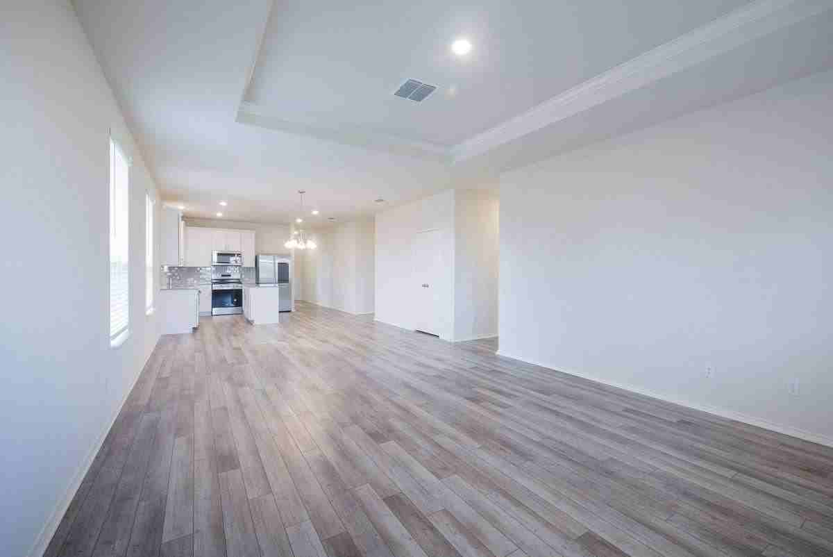 181 Sugarberry Dr - Photo 2 of 6