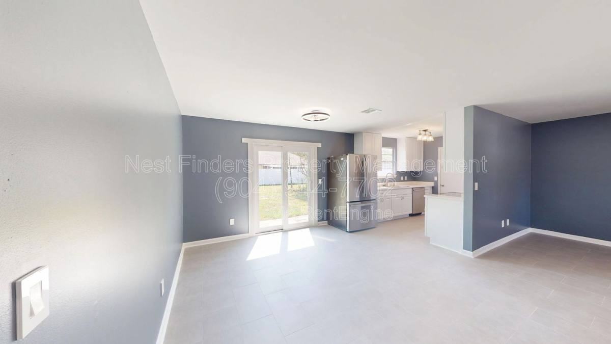 5154 Saddlehorn Dr S - Photo 2 of 10