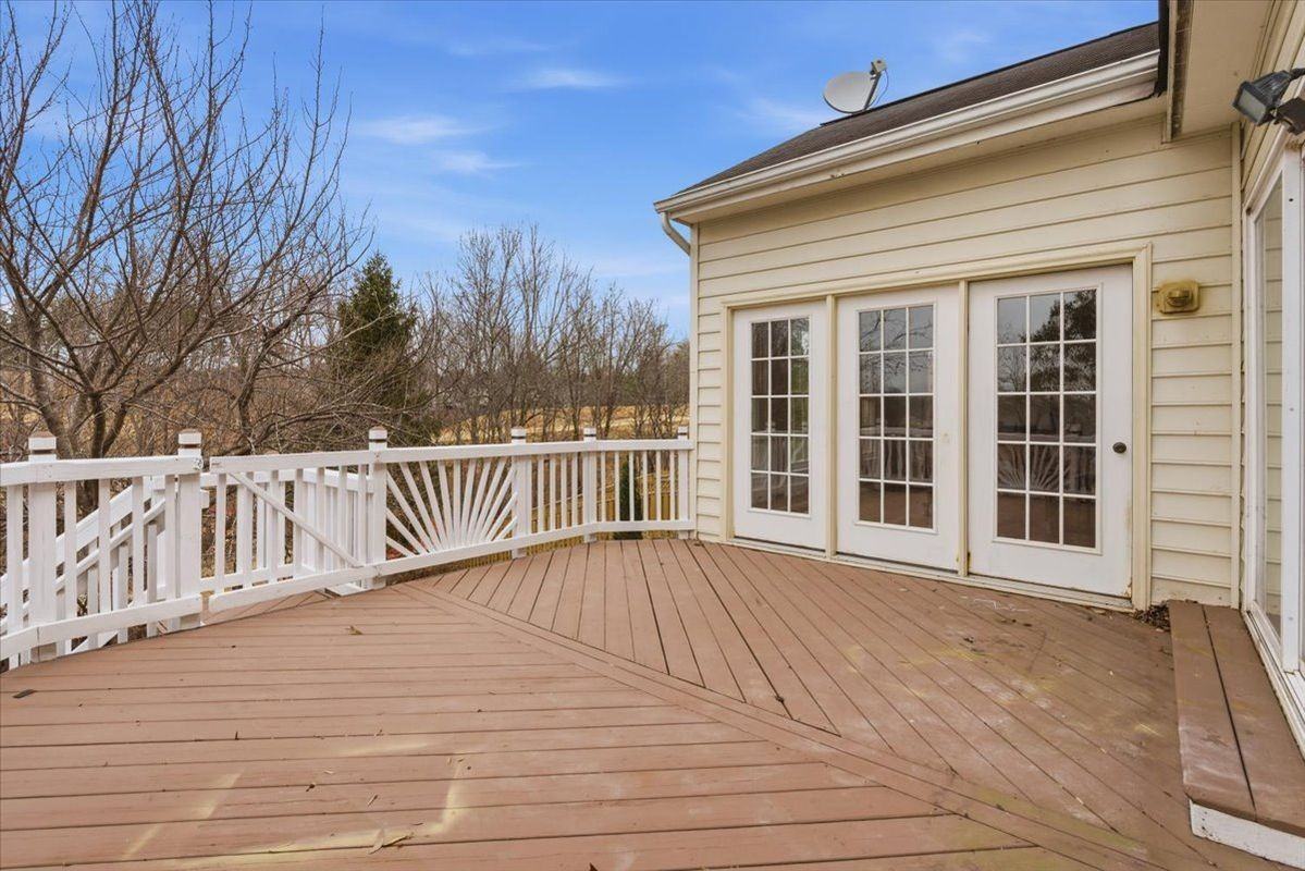 3168 Tulip Tree Pl - Photo 2 of 45