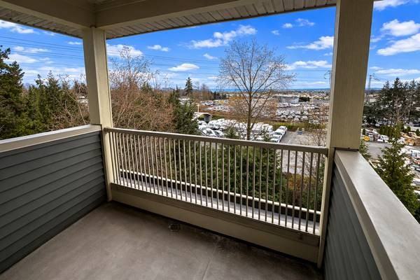 5536 189A Street - Photo 4 of 19