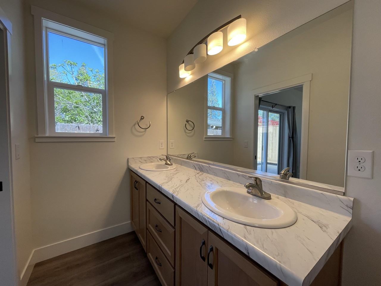 266 E 6th Ave #1 - Photo 2 of 12