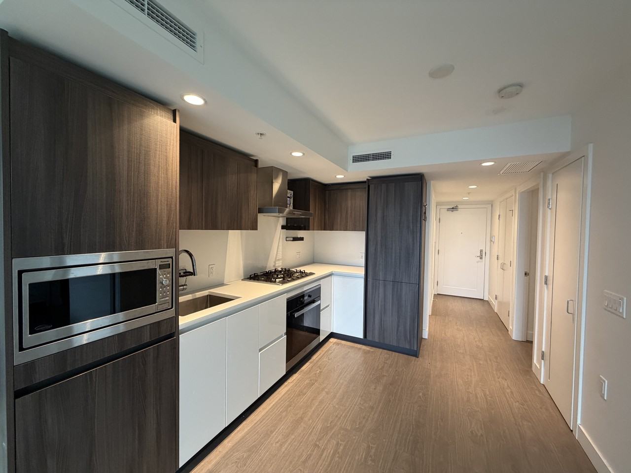 6328 Number 3 Road #551 - Photo 2 of 10