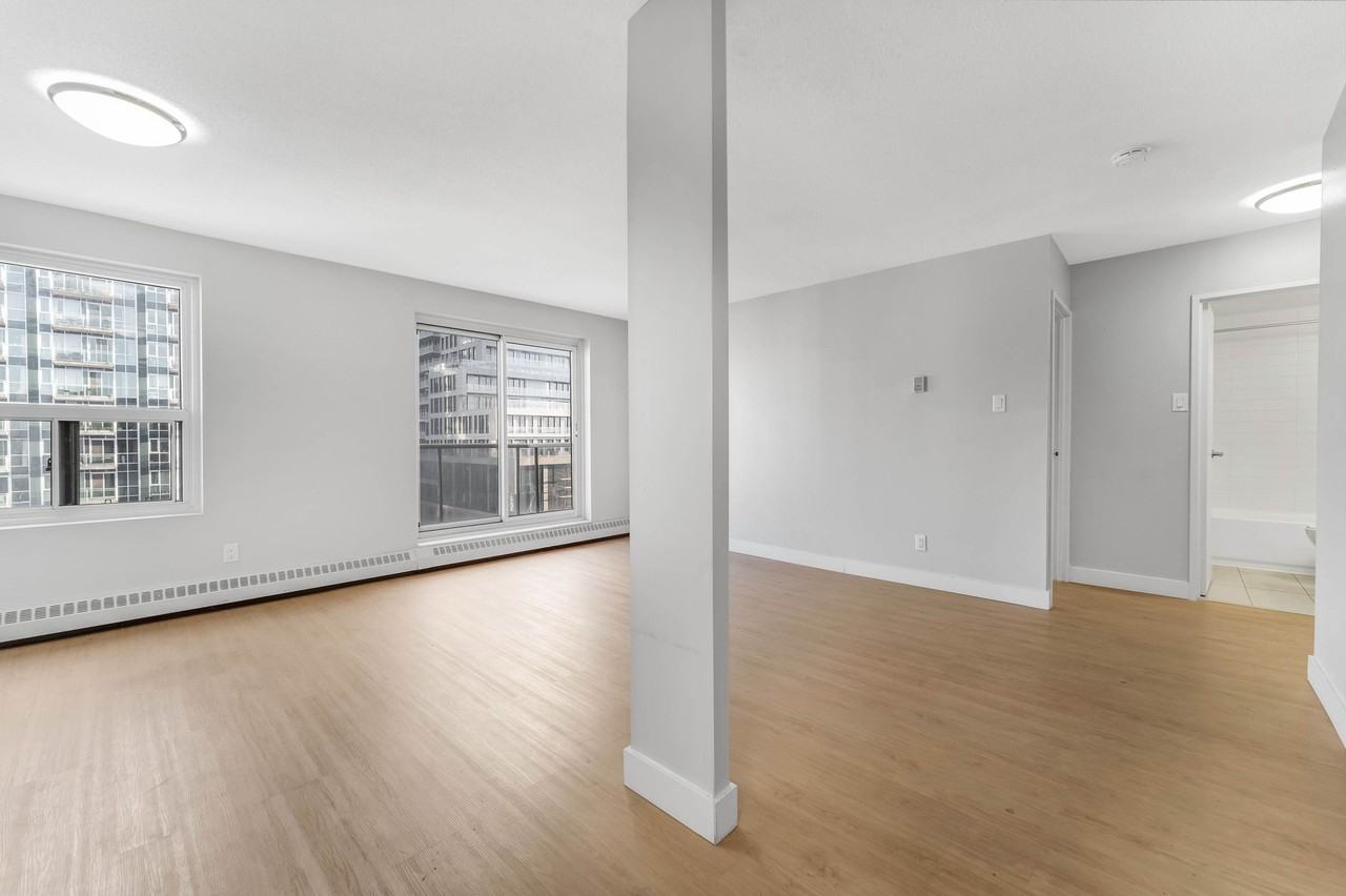 145 York St - Photo 3 of 50