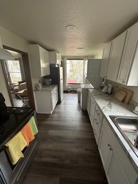 728 E Ermina Ave - Photo 7 of 10