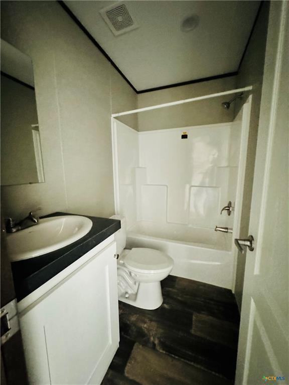 3037 Barr Ln - Photo 7 of 26