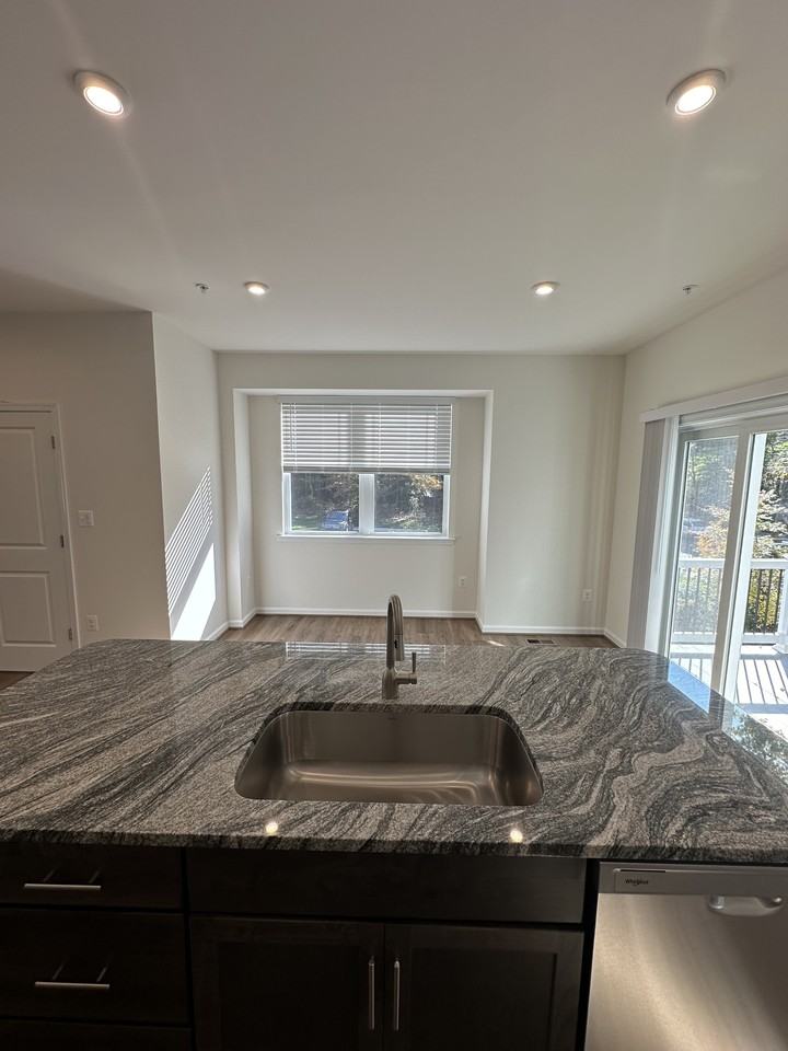 1113 Thomas Trl - Photo 5 of 16