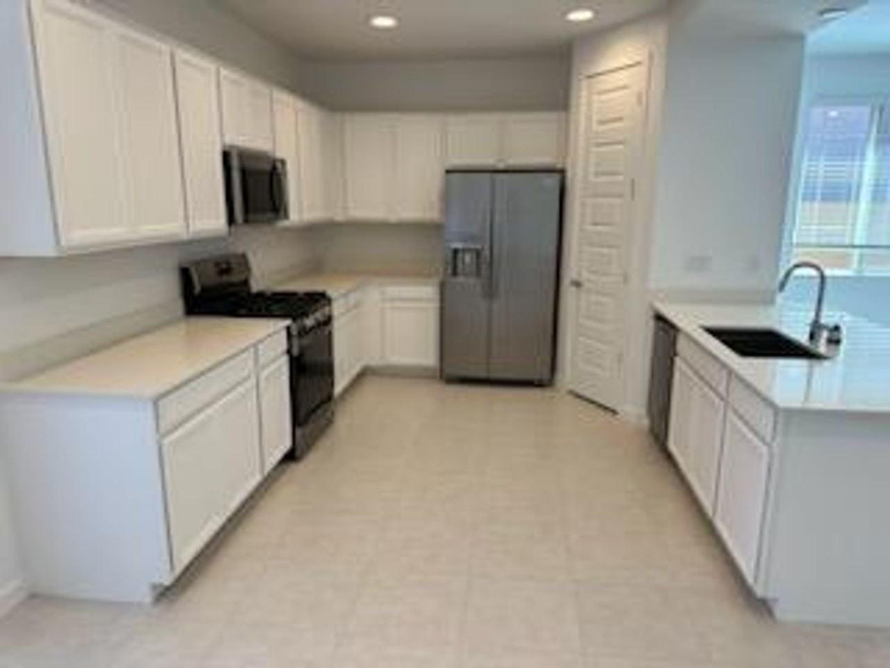 24687 N 170th Dr - Photo 4 of 15