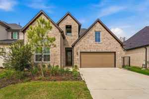 featured image of 4615 Bridgewood Dr