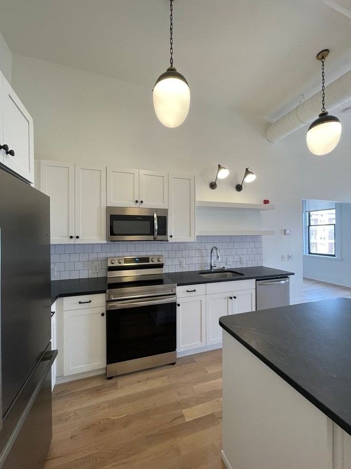 582 Mulberry St #304 - Photo 3 of 26