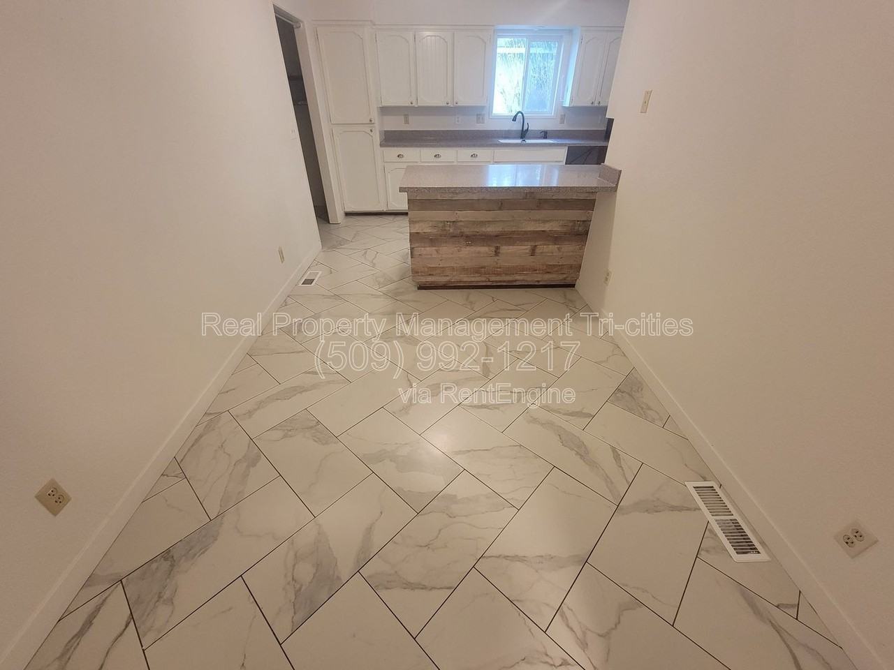 3704 S Vancouver St - Photo 3 of 20