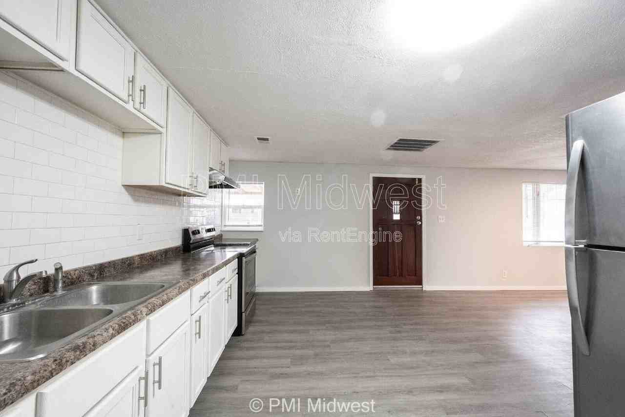 1626 S Ritter Ave - Photo 7 of 23