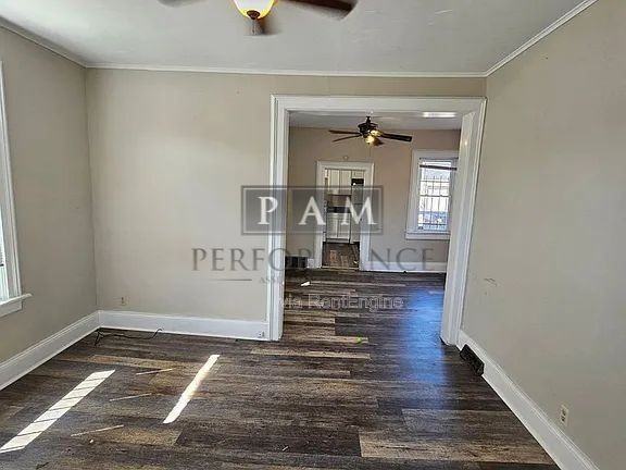 2028 W Michigan St - Photo 2 of 13