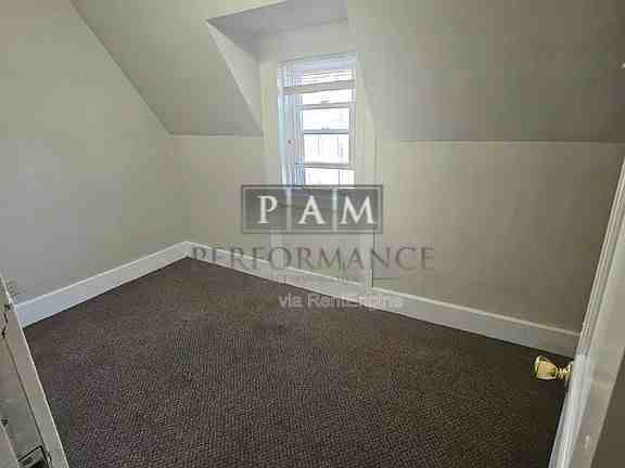 2028 W Michigan St - Photo 7 of 13