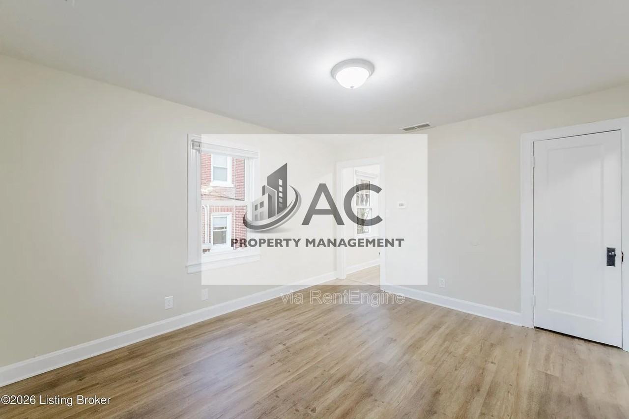 4405 S 2nd St - Photo 3 of 50