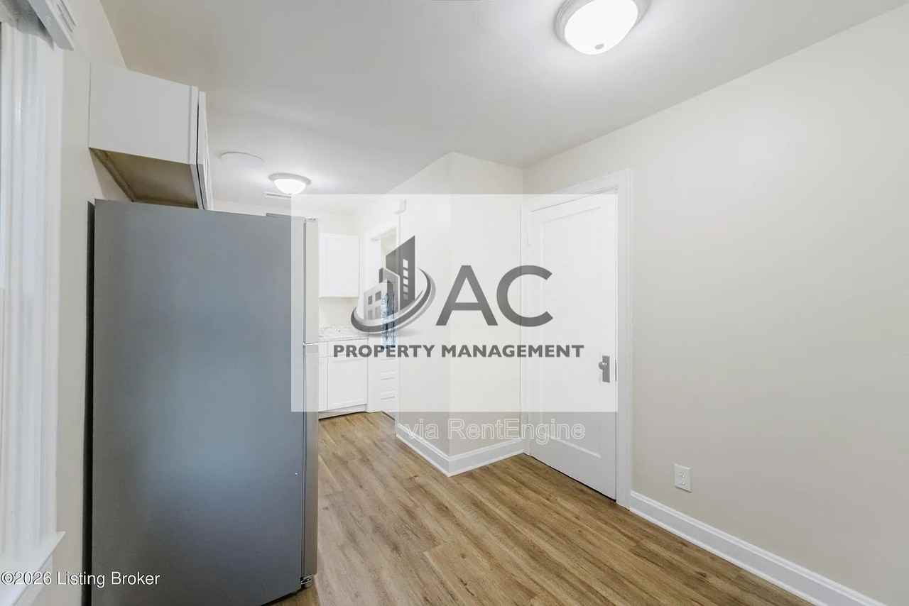 4405 S 2nd St - Photo 6 of 50