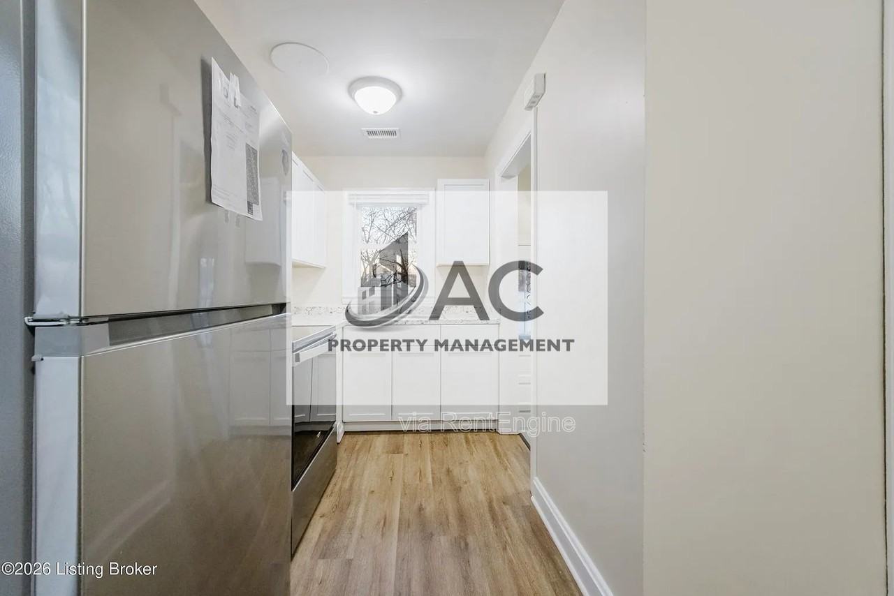 4405 S 2nd St - Photo 7 of 50