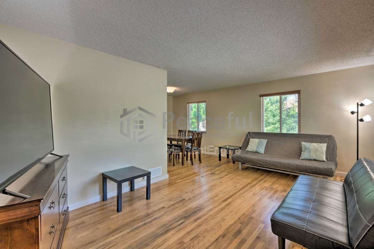 462 E Haven Ave - Photo 4 of 24