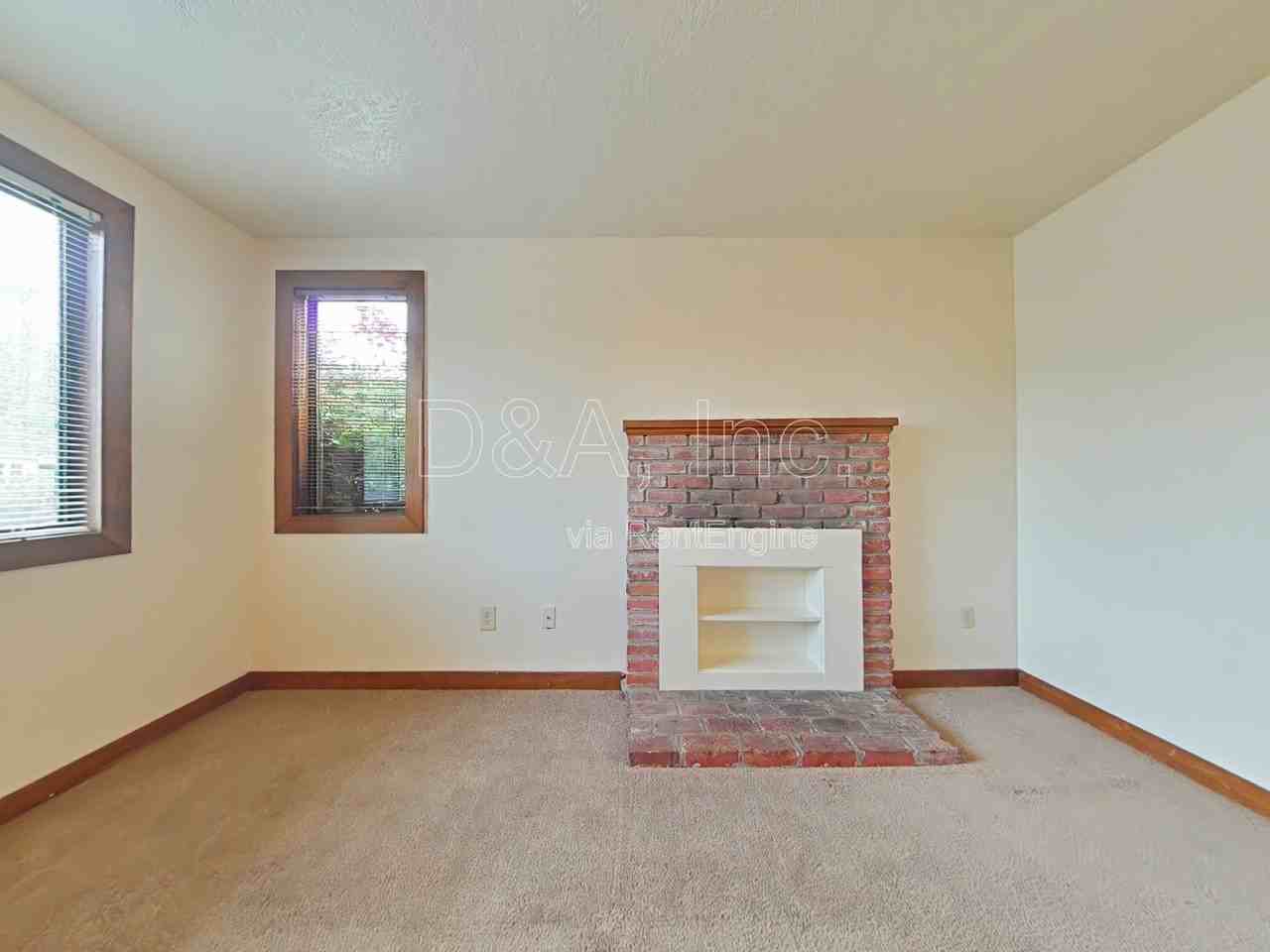 2451 Nw Coolidge Way #1 - Photo 2 of 7