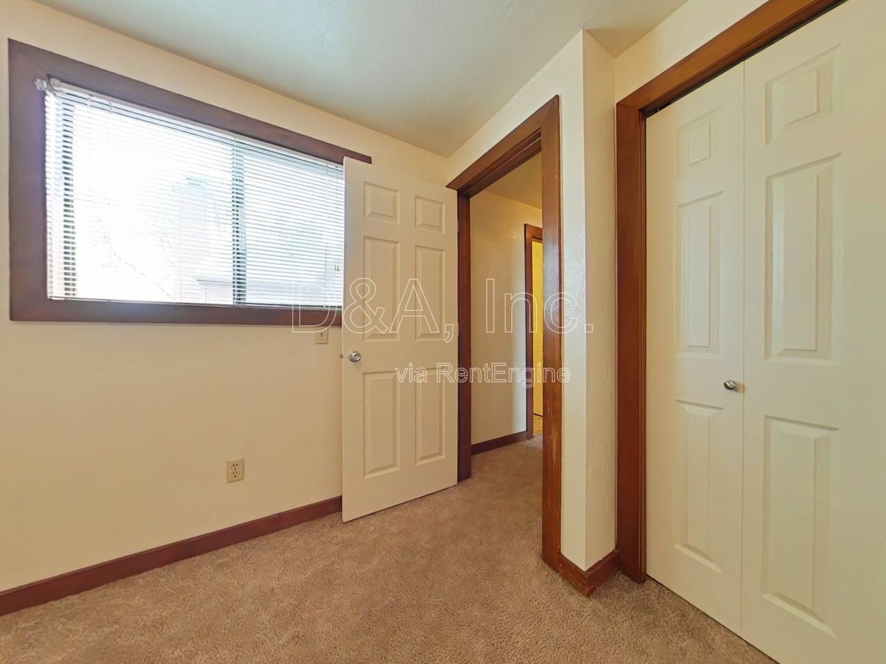 2451 Nw Coolidge Way #1 - Photo 5 of 7