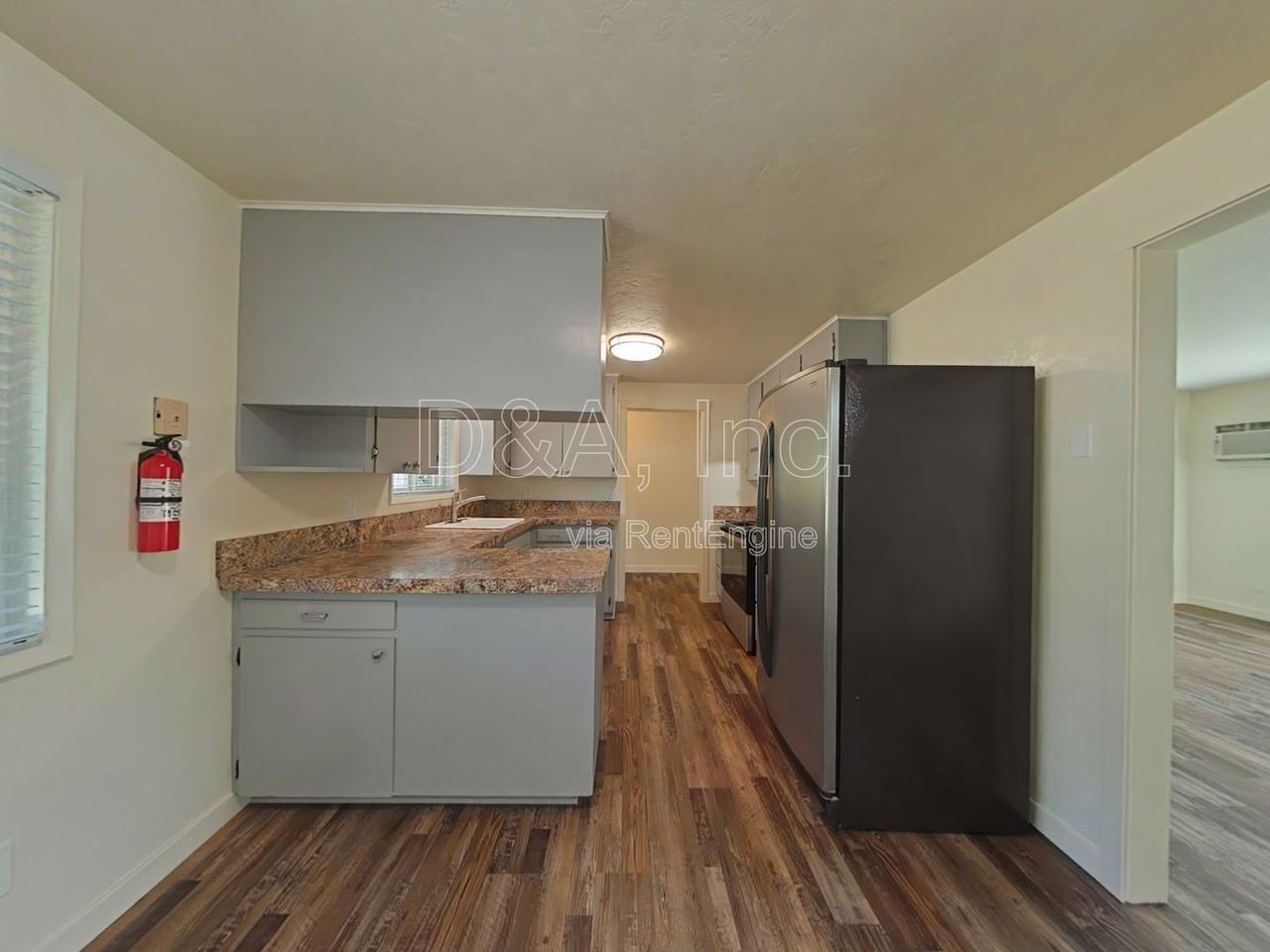 3756 Nw 26th Ave - Photo 3 of 12