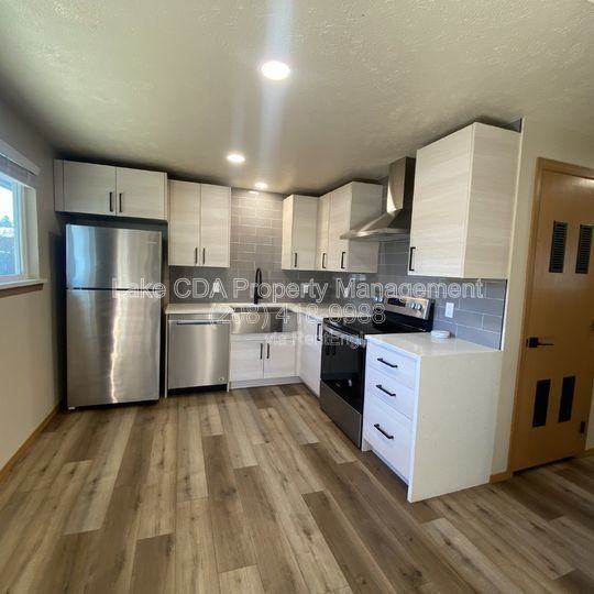 1617 E 3rd Ave #C - Photo 2 of 21