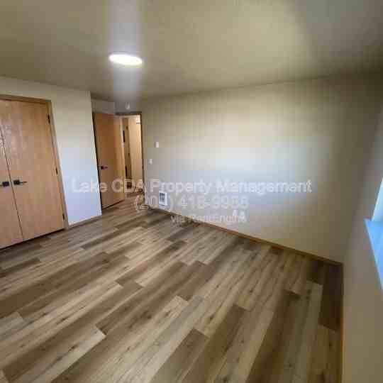 1617 E 3rd Ave #C - Photo 7 of 21