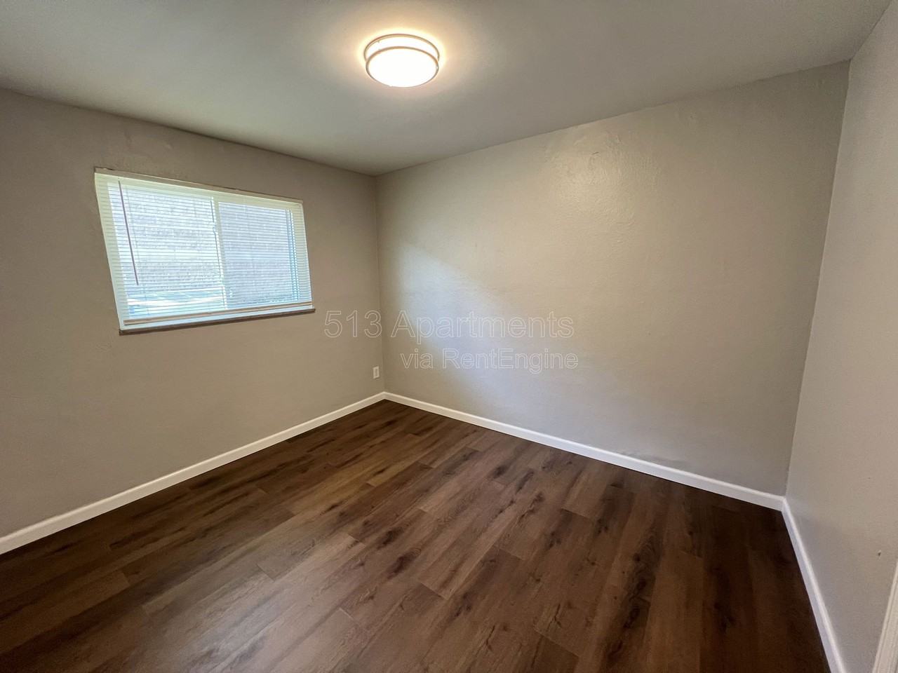 524 Rockdale Ave #2 - Photo 3 of 5