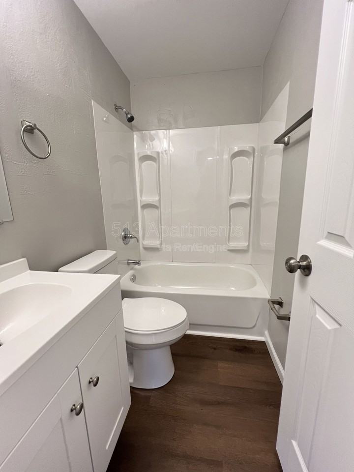 524 Rockdale Ave #2 - Photo 4 of 5