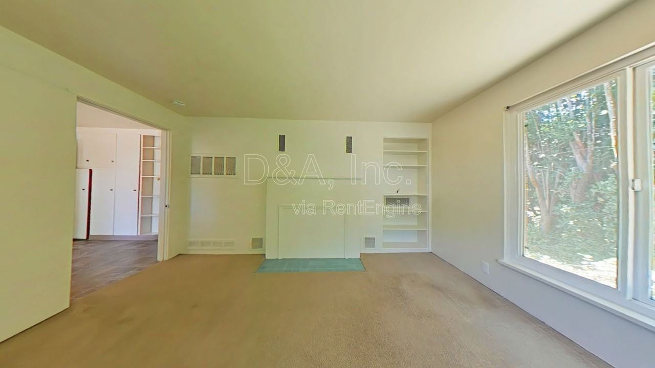 3666 Nw Van Buren Ave - Photo 6 of 12