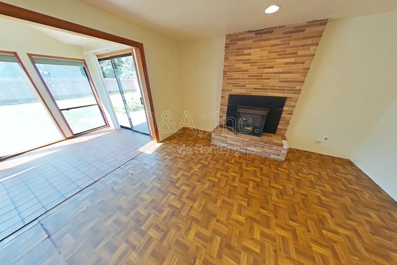 2840 Sw Morris Ave - Photo 2 of 12