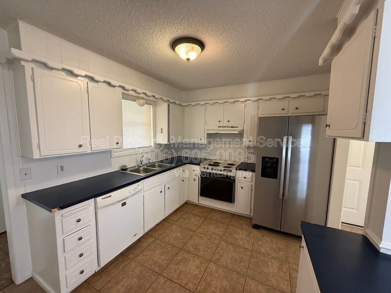 5201 16th St - Photo 2 of 11