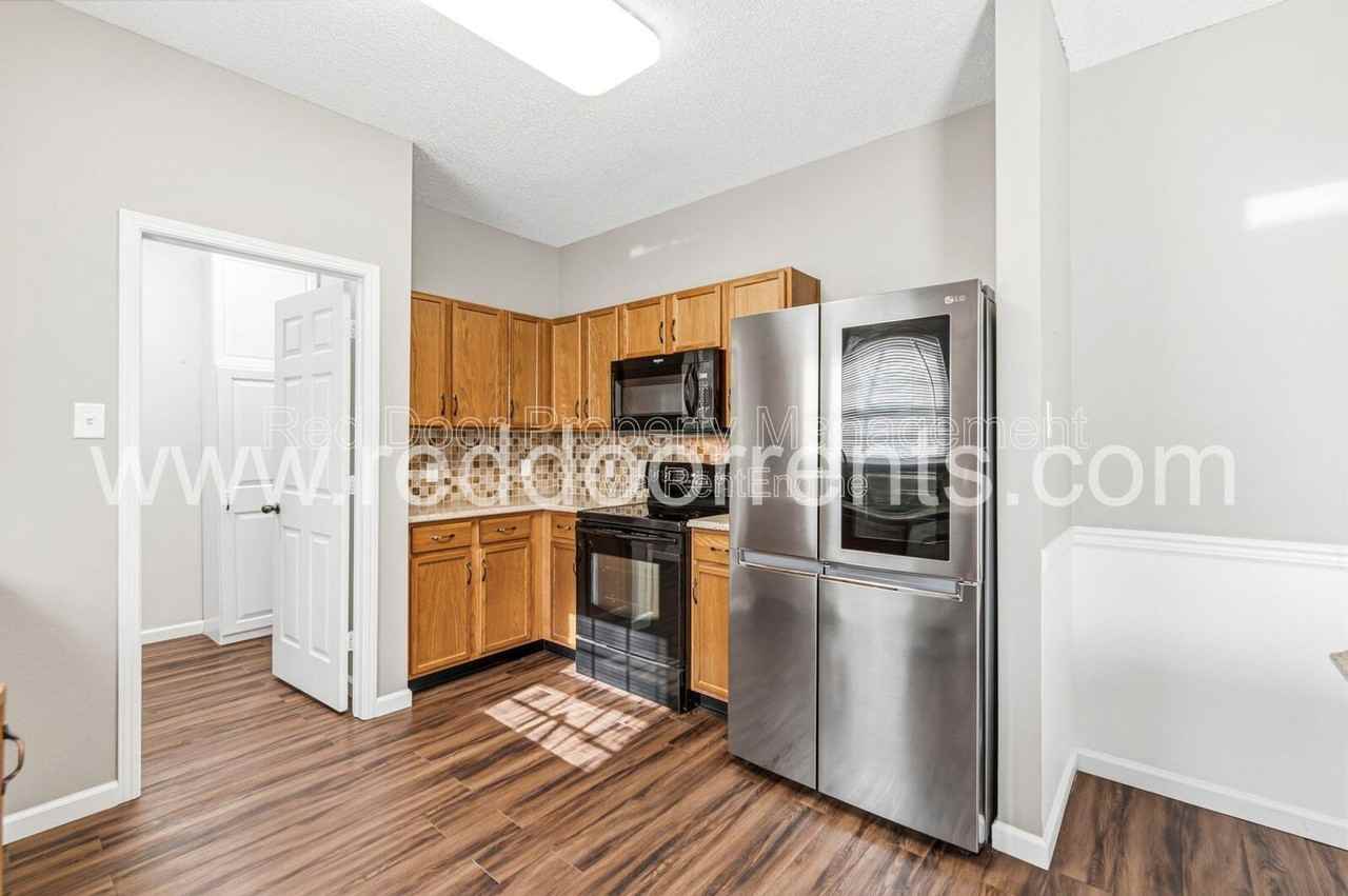 603 Clear Creek Dr - Photo 6 of 39