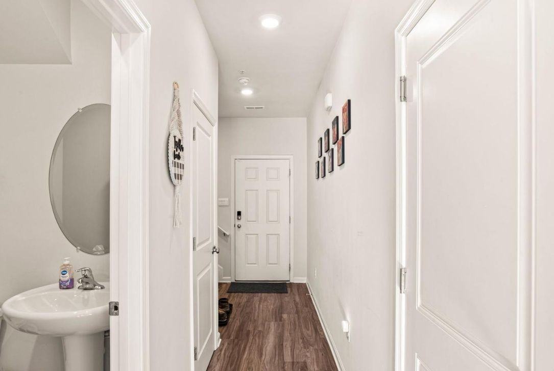 310 Maple Run Dr - Photo 4 of 24