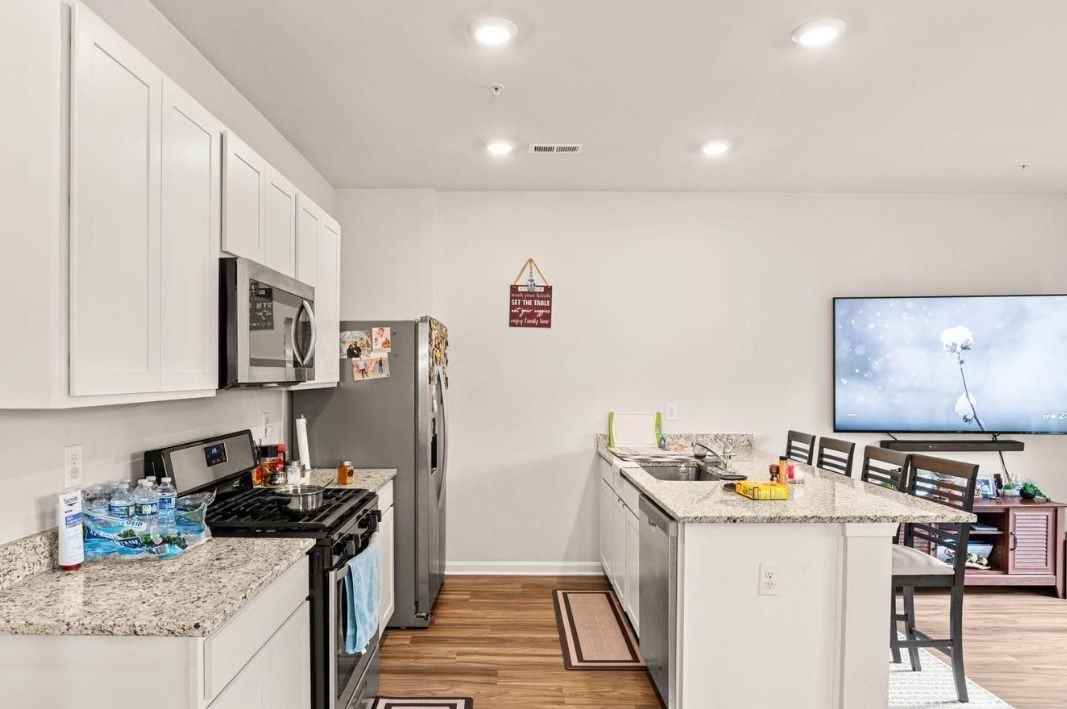 310 Maple Run Dr - Photo 7 of 24