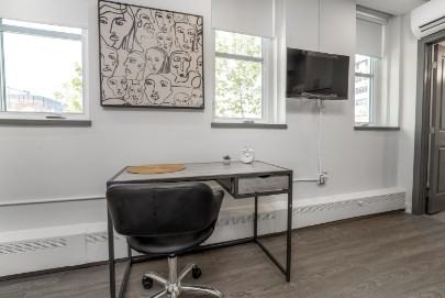 61 Parent Avenue - Photo 4 of 9