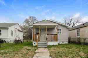 featured image of 129 S Old Church St