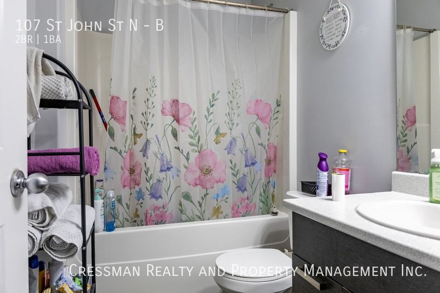 107 St John St N - Photo 6 of 6