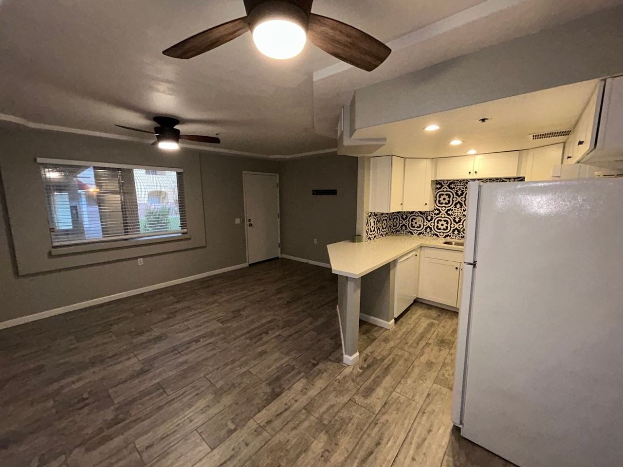 12221 W Bell Rd #156 - Photo 4 of 11