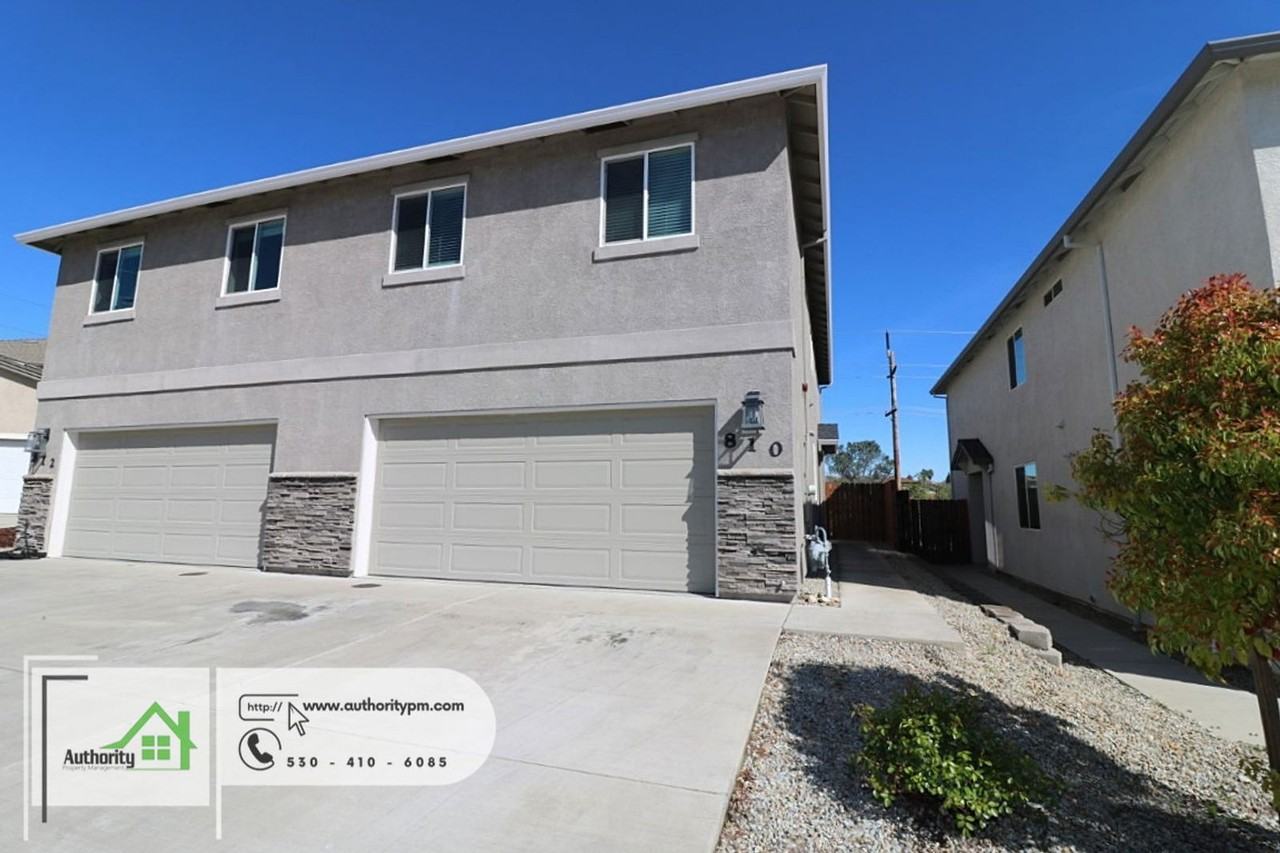 810 Mission De Oro Dr - Photo 2 of 26