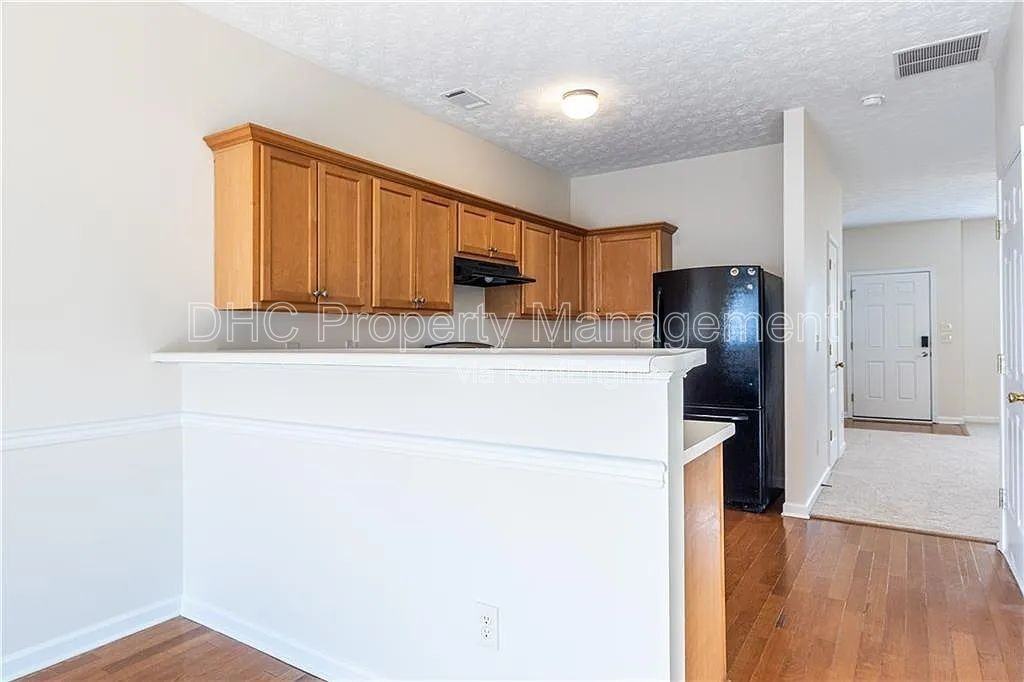 1476 Ashley Way - Photo 6 of 36