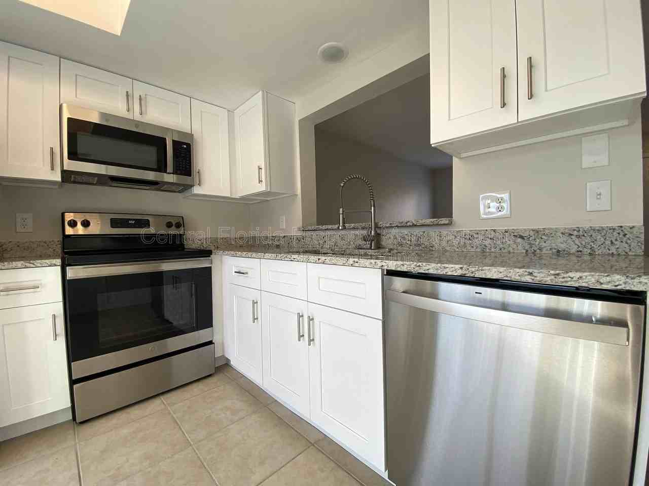 12014 Pepperdine Pl - Photo 7 of 26