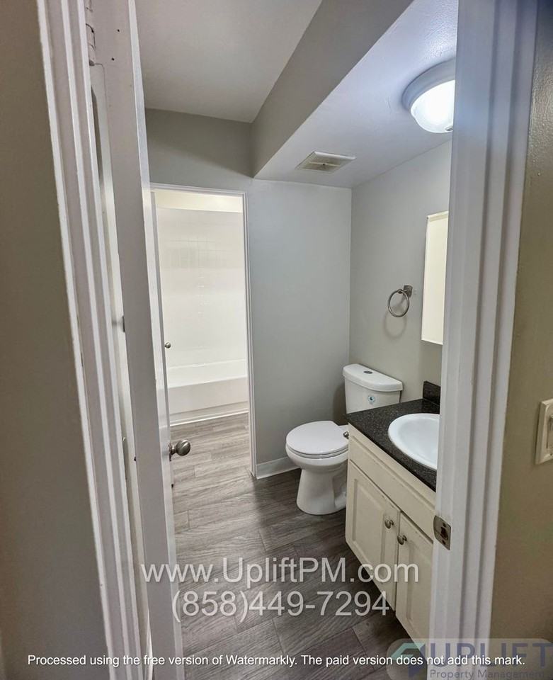 5787 College Ave - Photo 5 of 10