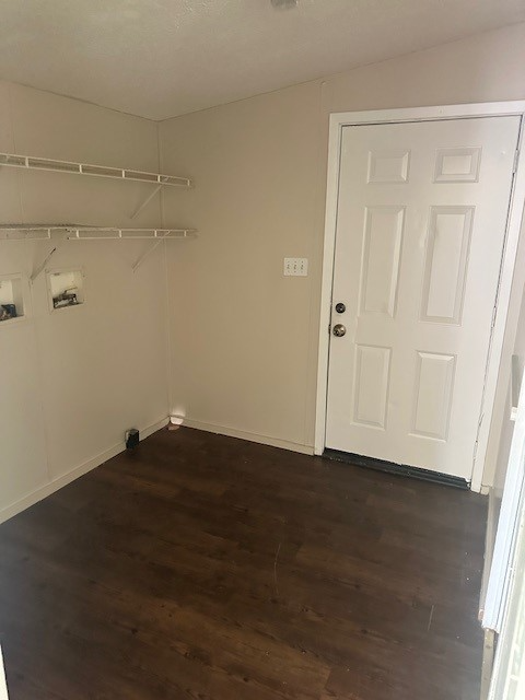 105 Oakhill Ct - Photo 2 of 11