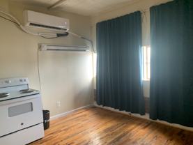 1415 Kemper St - Photo 1 of 1