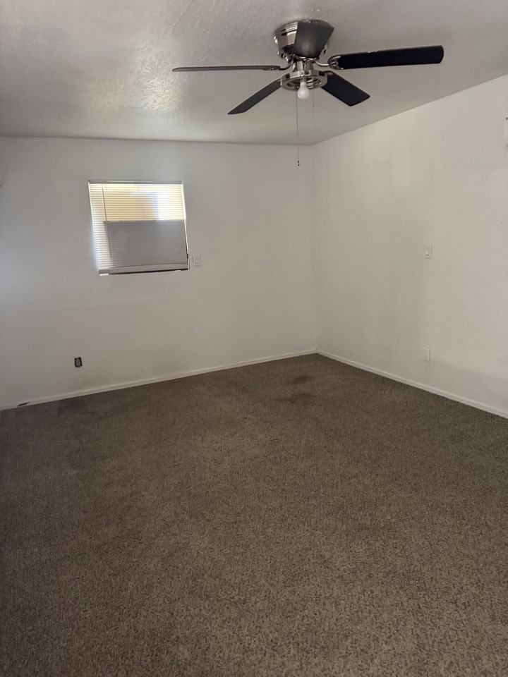 7602 W Whitton Ave #2 - Photo 4 of 8