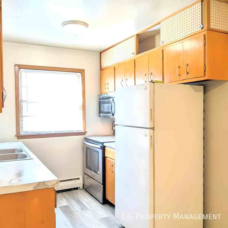 Parklawn - Photo 6 of 50