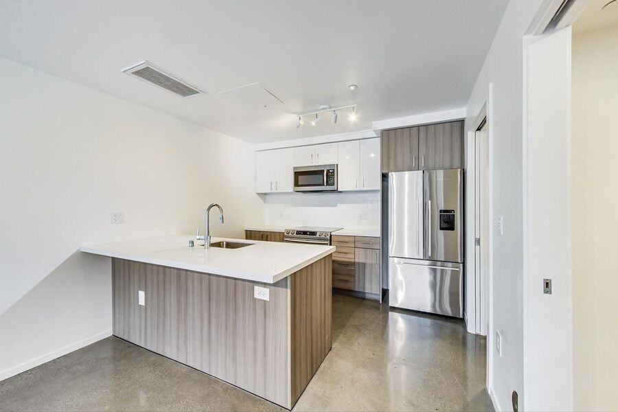 911 Bryant Street - Photo 2 of 24