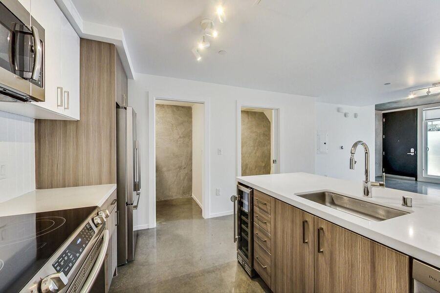 911 Bryant Street - Photo 7 of 24